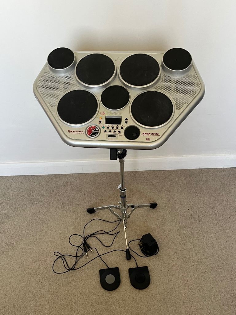Yamaha DD-55 Digital Percussion Drum Machine with Stand