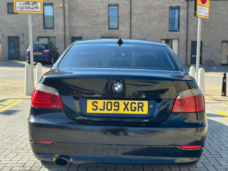 BMW, 5 SERIES, Saloon, 2010, Manual, 1995 (cc), 4 doors