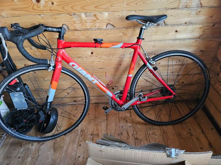 Giant OCR 2 Road Bike – Shimano Sora – Great First Road Bike
