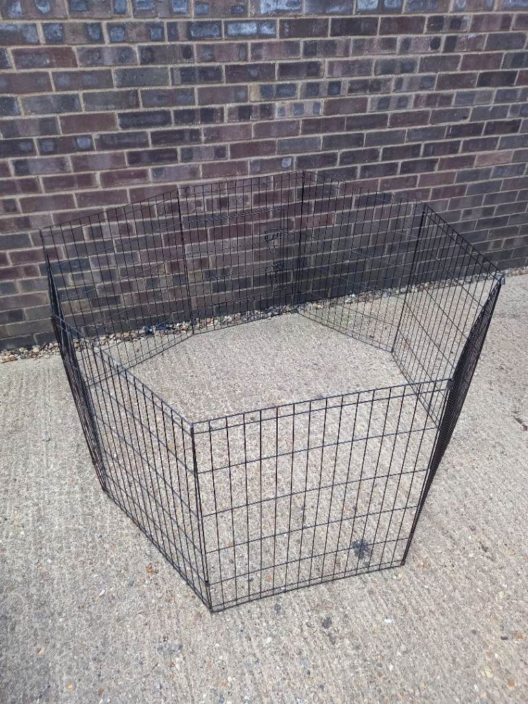 Black metal puppy/dog pen