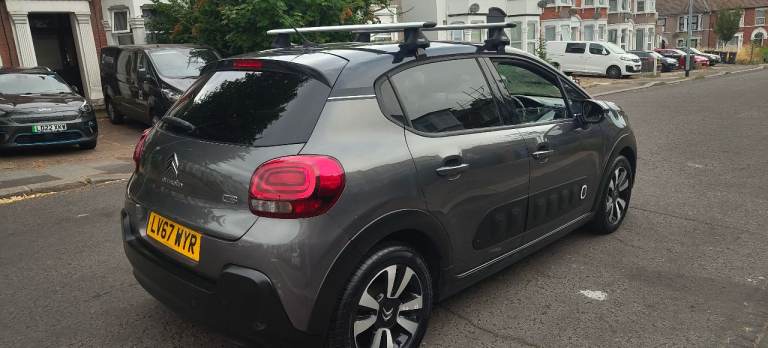 Citroen C3 flair 2017 1.2 ulez free 67k miles new mot