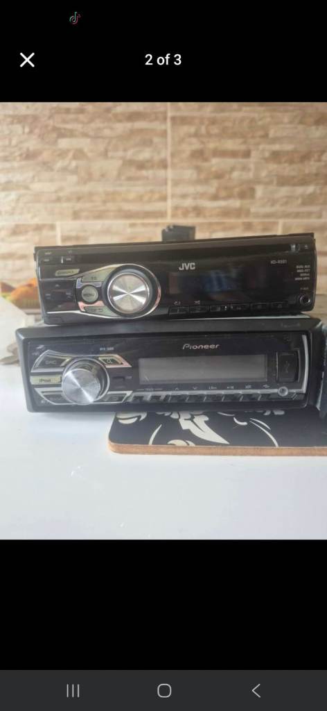 3x car radios sony,JVC and pioneer