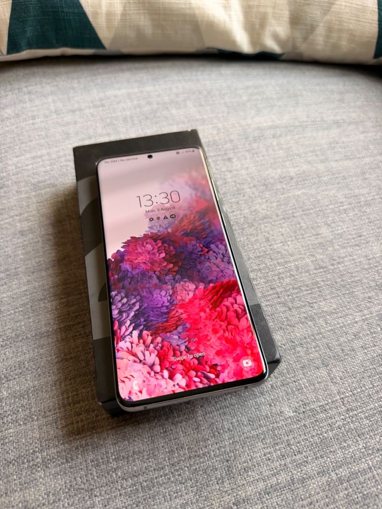 Samsung Galaxy s20 plus 
