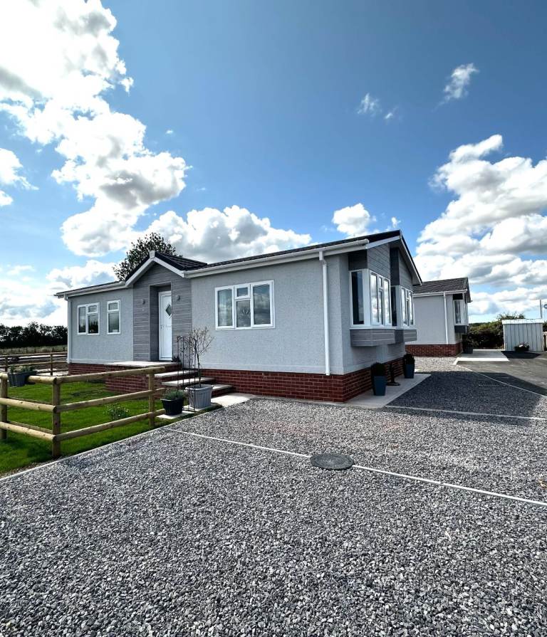 LUXURY NEW PARK HOMES Dorset Established Residential park 