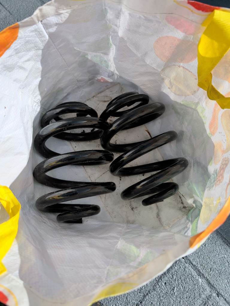 T32 rear springs 