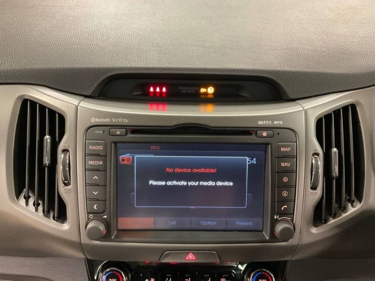 2014 Kia Sportage 1.7 CRDi EcoDynamics 3 SUV 5dr Diesel Manual 2WD Euro 5 (s/s) (114 bhp) ESTATE ...