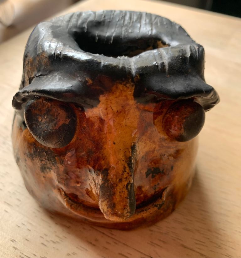 Face pot holder 