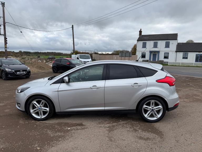2015 Ford Focus 1.5 TDCi 120 Zetec 5dr HATCHBACK Diesel Manual