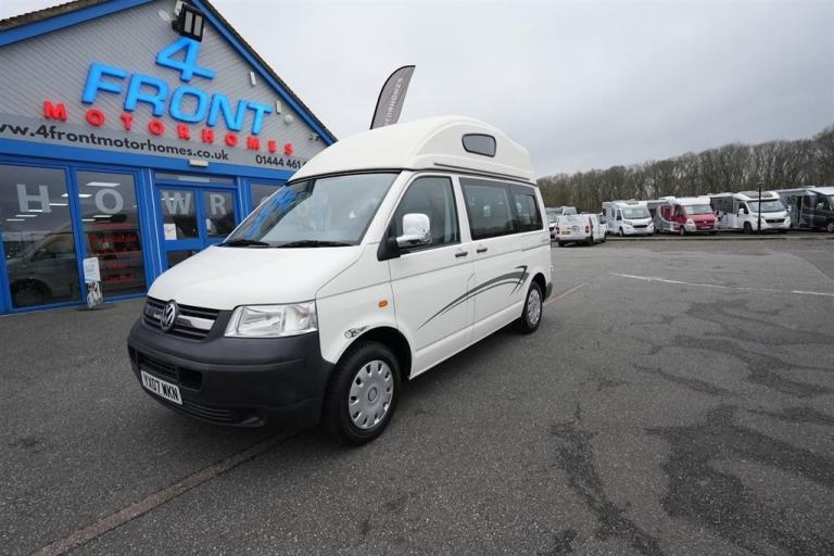 Leisuredrive Crusader VOLKSWAGEN 2/4 BERTH 4 TRAVEL SEAT CAMPERVAN