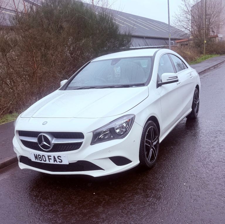 Mercedes-Benz, CLA, Saloon, 2015, Manual, 1595 (cc), 4 doors