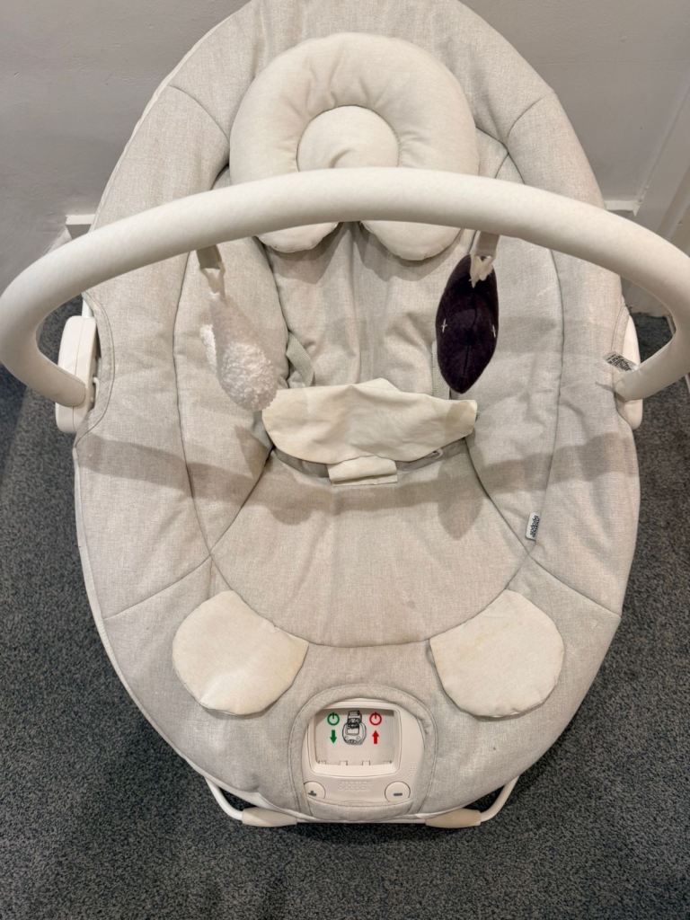 Mamas and papas bouncer 