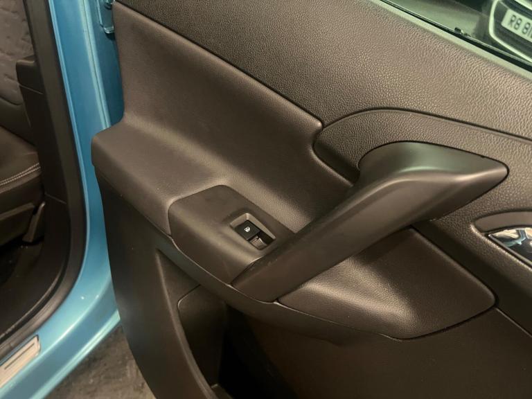 2011 Vauxhall Meriva 1.7 CDTi SE Auto Euro 5 5dr MPV Diesel Automatic