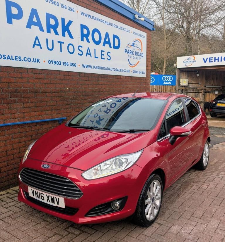 FORD FIESTA 1.0 T EcoBoost Titanium 2016