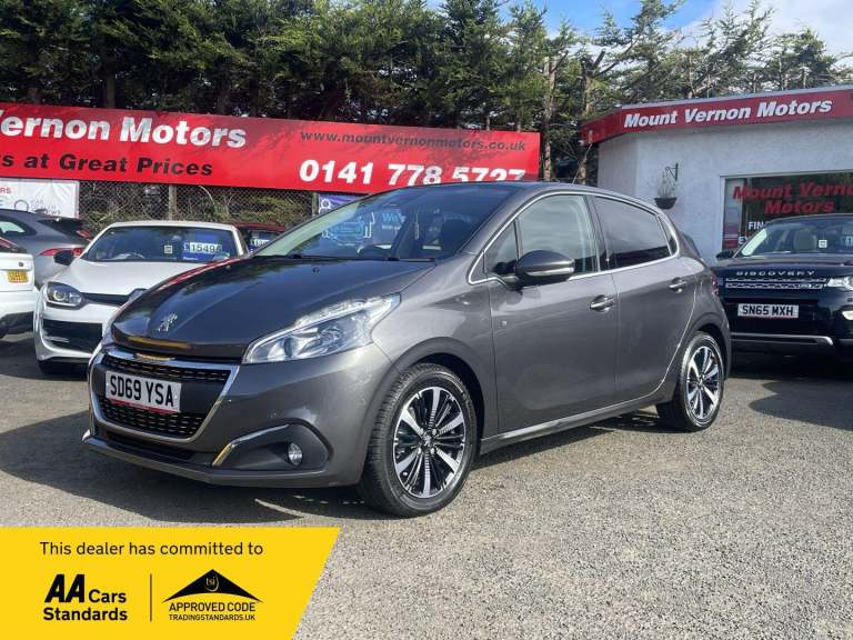 2019 Peugeot 208 1.2 PureTech 82 Tech Edition 5dr [Start Stop] HATCHBACK PETROL Manual
