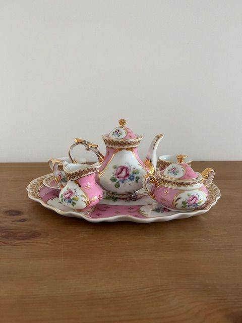Vintage 'Regal' Pink and Gold Miniature Tea Set 