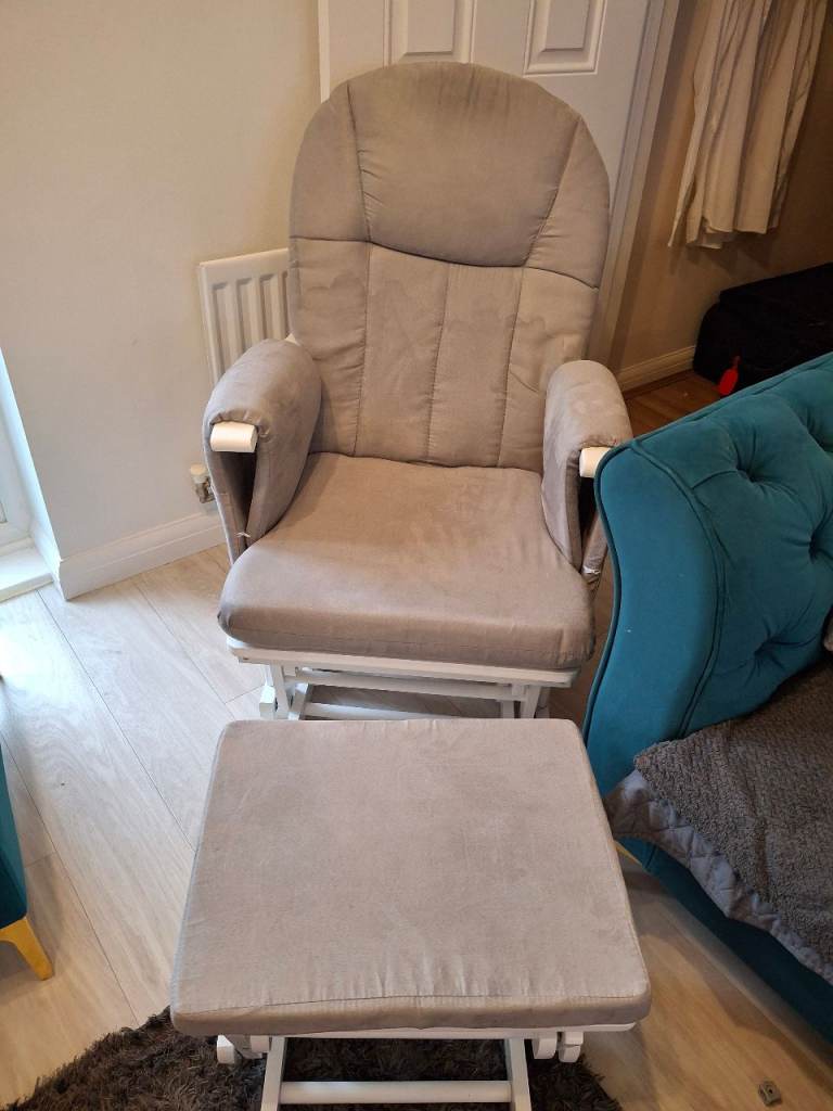 image for Nursery/Rocking chair