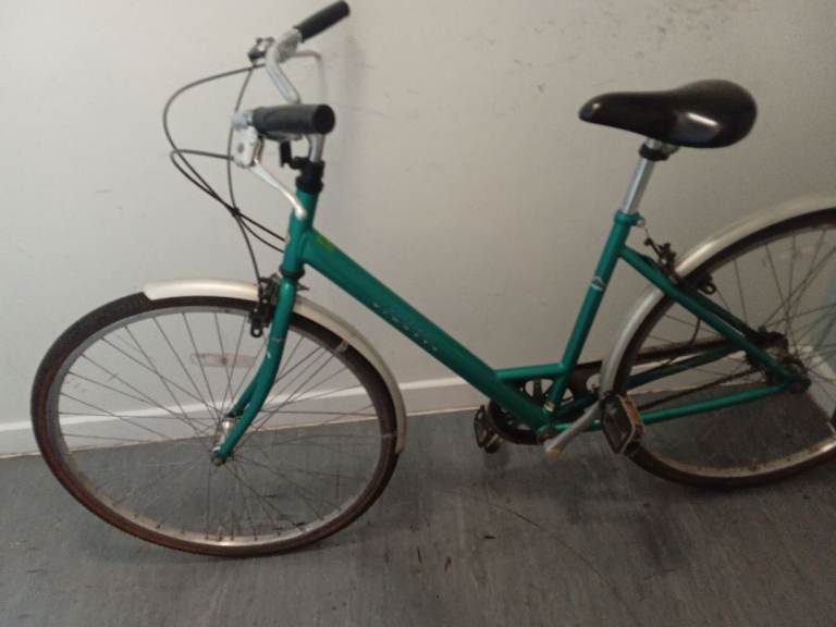 Bike Raleigh pioneer. 