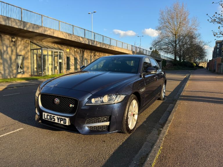 JAGUAR XF R-SPORT 2016