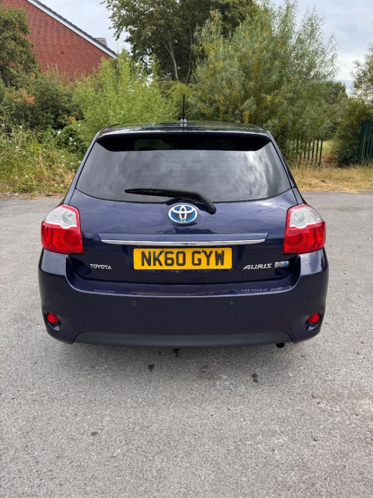 Toyota, AURIS, Hatchback, 2010, Semi-Auto, 1798 (cc), 5 doors