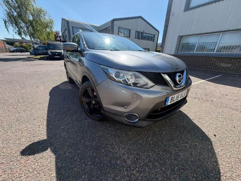 Nissan, QASHQAI, Hatchback, 2015, Manual, 1197 (cc), 5 doors