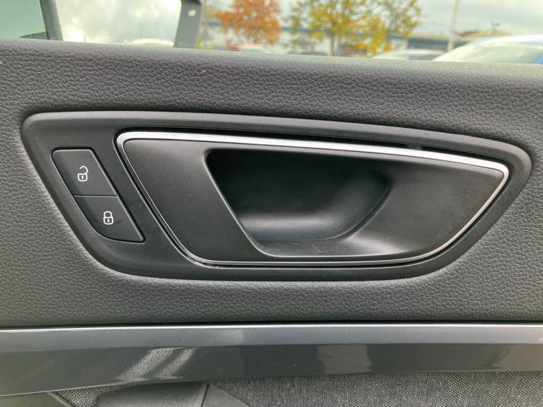 2023 SEAT Ateca 1.5 TSI EVO SE Technology 5dr DSG Estate PETROL Automatic