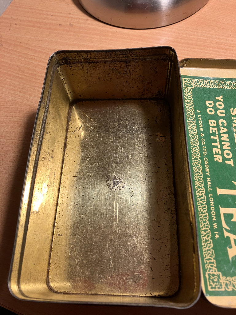 Antique Lyons Green Label Tea tin.