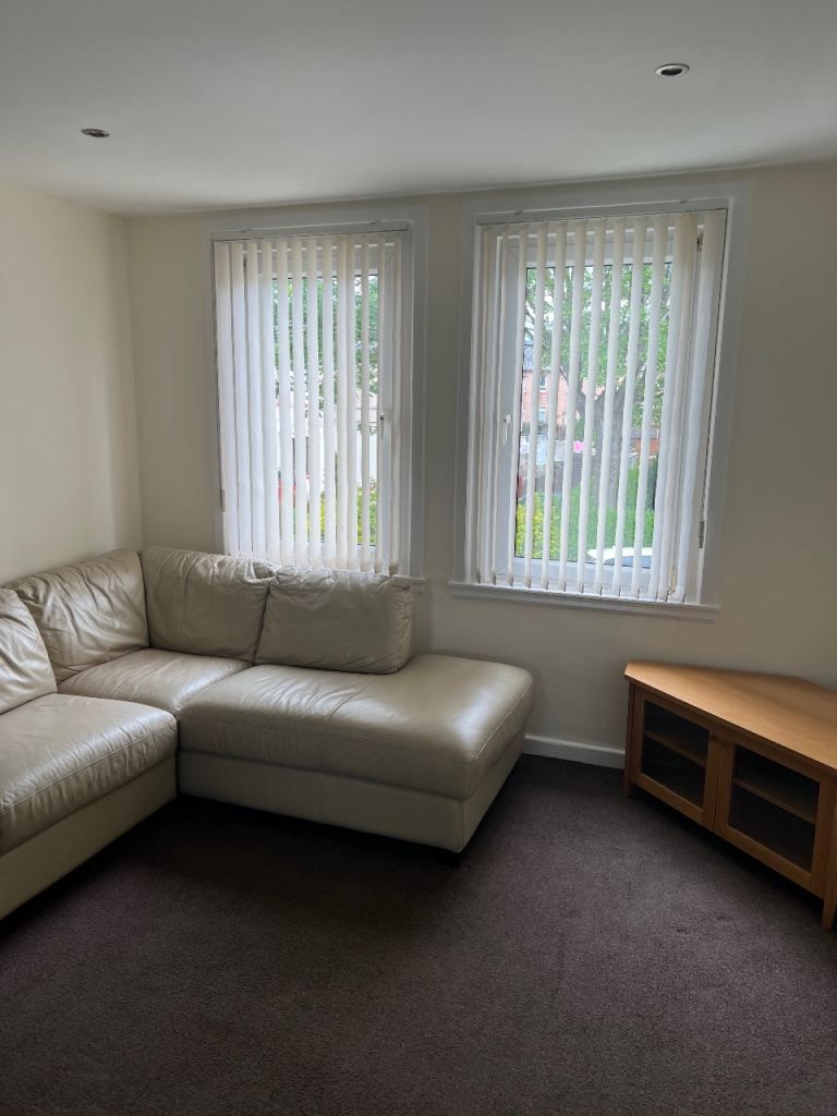 Two bed flat to rent