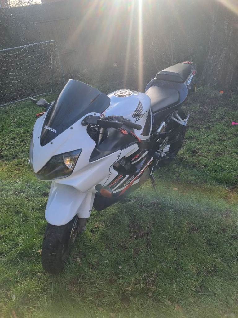Honda, CBR, 2002, 599 (cc)