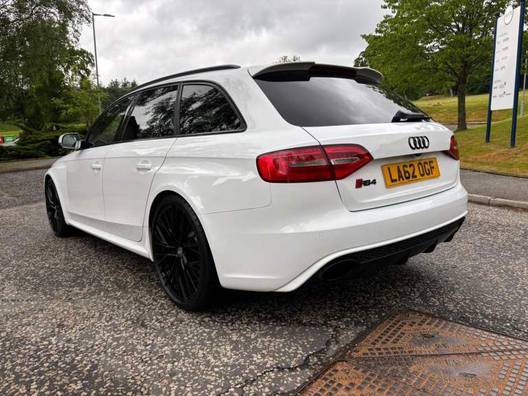 2013 62 Audi RS4 Avant 4.2 FSI V8 S Tronic quattro 