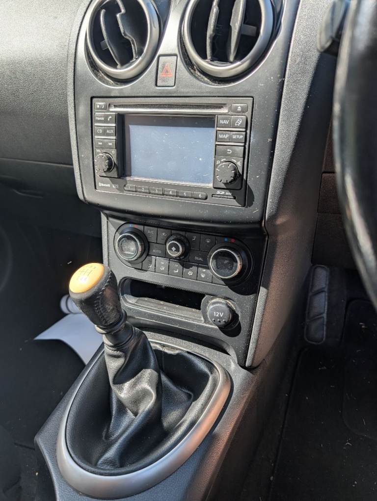 Nissan, QASHQAI, Hatchback, 2011, Manual, 1461 (cc), 5 doors