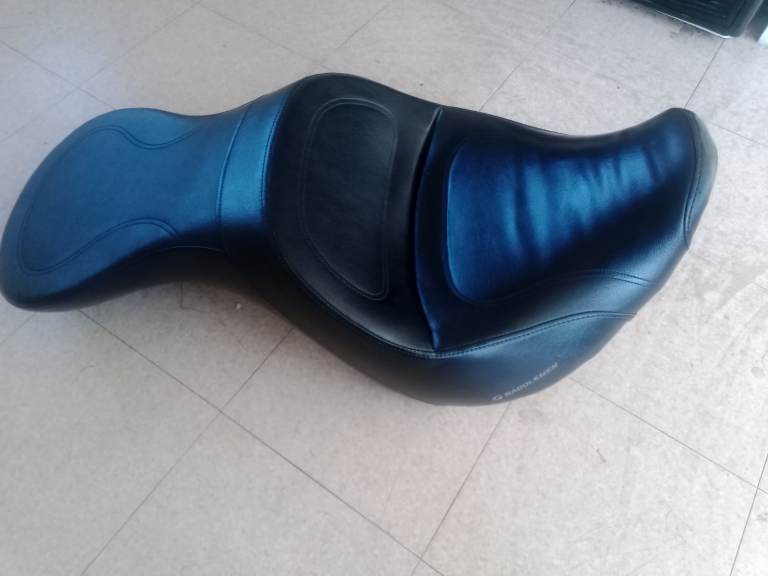 XVS1300A Saddlemen Seat