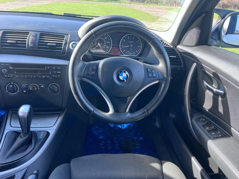 2010 BMW 1 Series 2.0 116i Sport Hatchback 5dr Petrol Steptronic Euro 5 (122 ps)