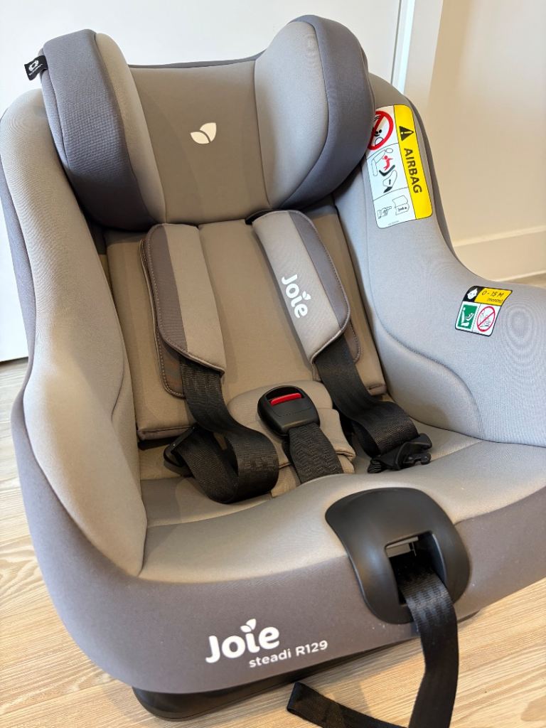 Joie Steadi R129 certified child seat Rearward to 105 cm (0-15 months) Excellent condition