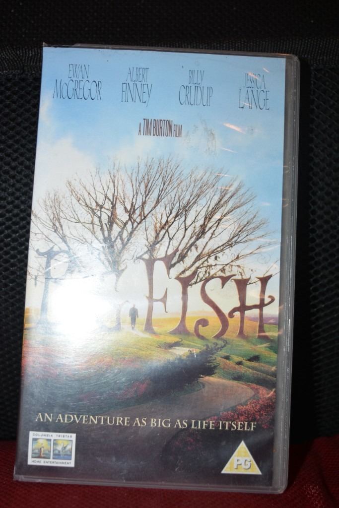 BIG FISH VHS VIDEO, MCGREGOR, FINNEY