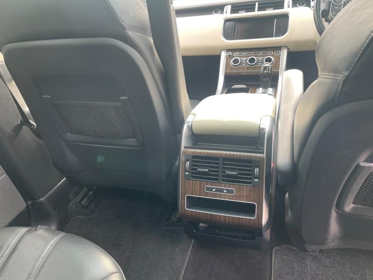 2016 Land Rover Range Rover Sport 3.0 SD V6 HSE SUV 5dr Diesel Auto 4WD Euro 6