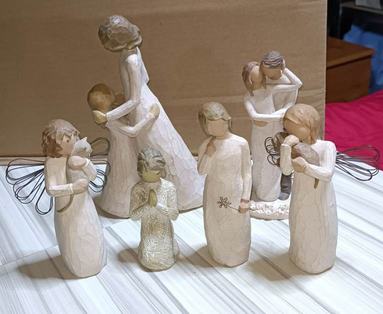 Collection of Willow Tree Figurines – Good Condition x 6