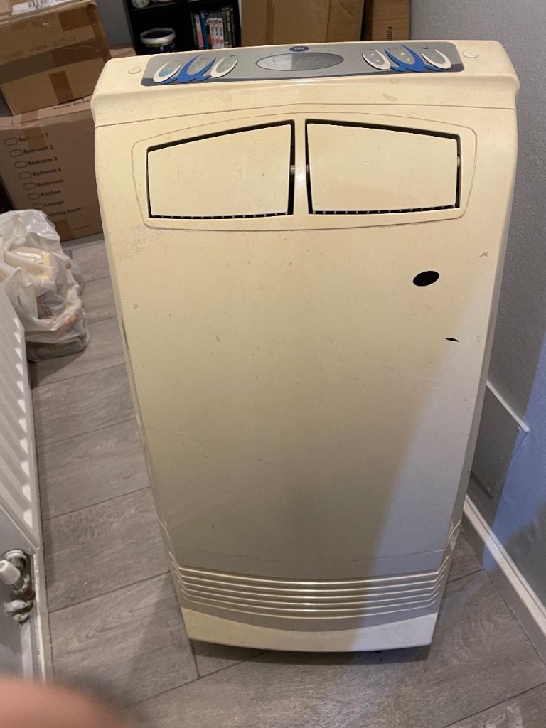 AIR CONDITIONER DEHUMIDIFIER 