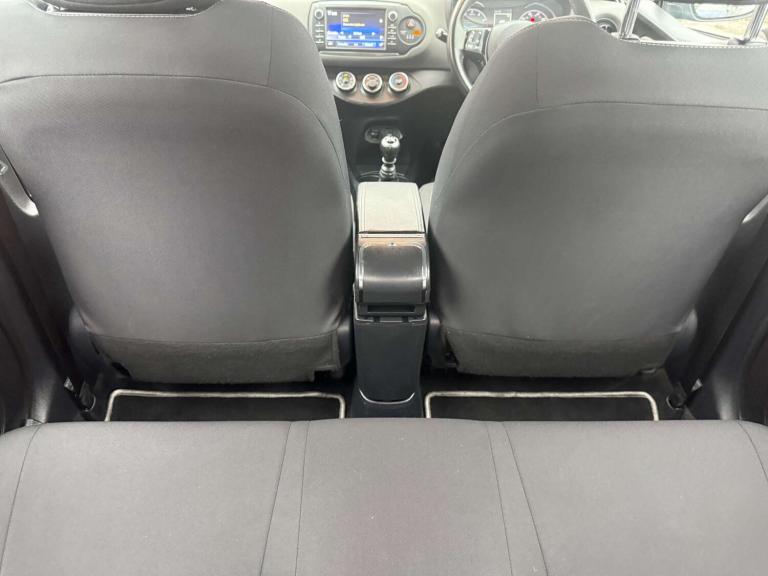 2017 Toyota Yaris 1.5 VVT-i Icon 5dr HATCHBACK PETROL Manual