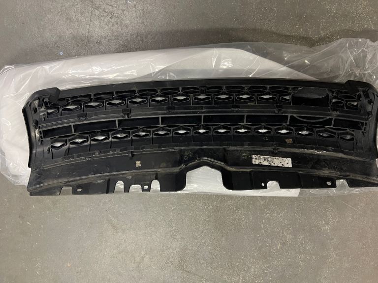 Range Rover Evoque Grill