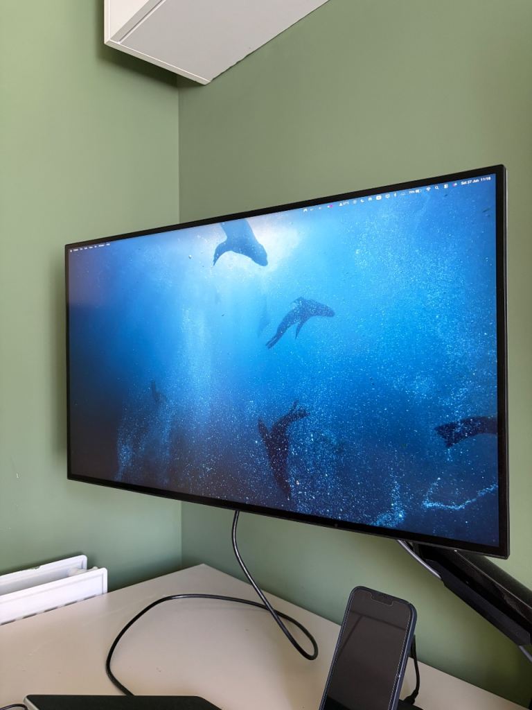 Dell 27” 4K UltraSharp Monitor – Wide Screen, Great Condition
