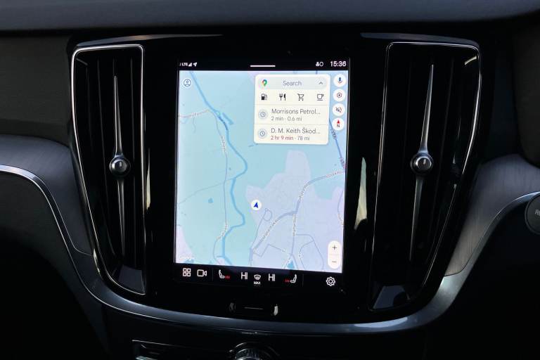 2022 Volvo V60 2.0 B3P Core 5dr Auto [7 speed] Estate PETROL Automatic