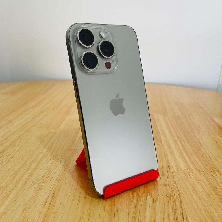 iPhone 15 Pro (Unlocked)