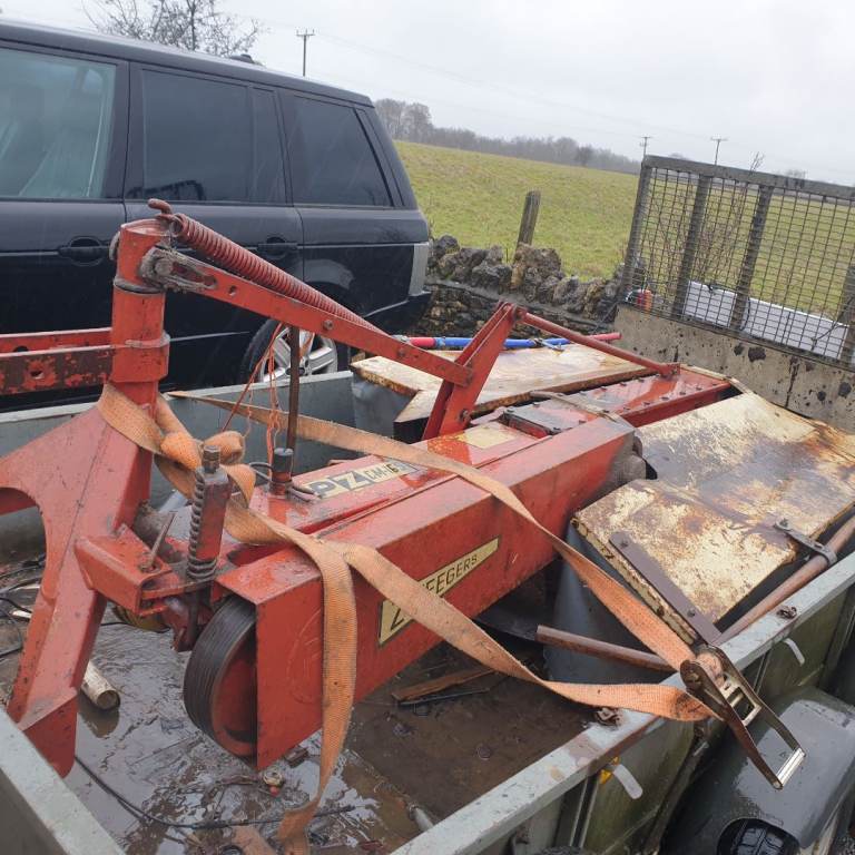 Pz 165 drum mower tractor  mower read fully 