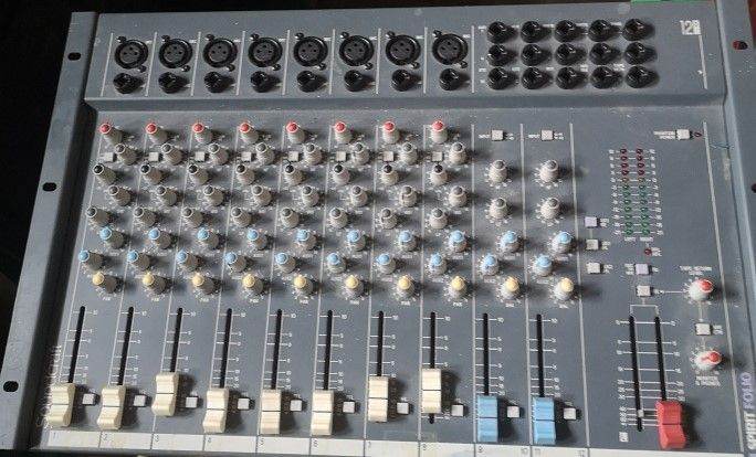 Spirit Folio 12/2 Audio Mixer