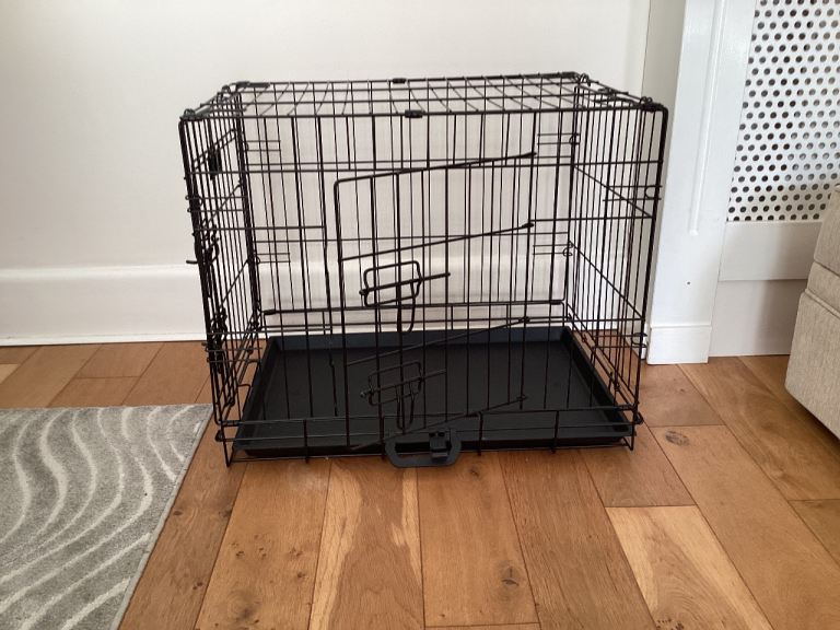 Dog carrier/crate