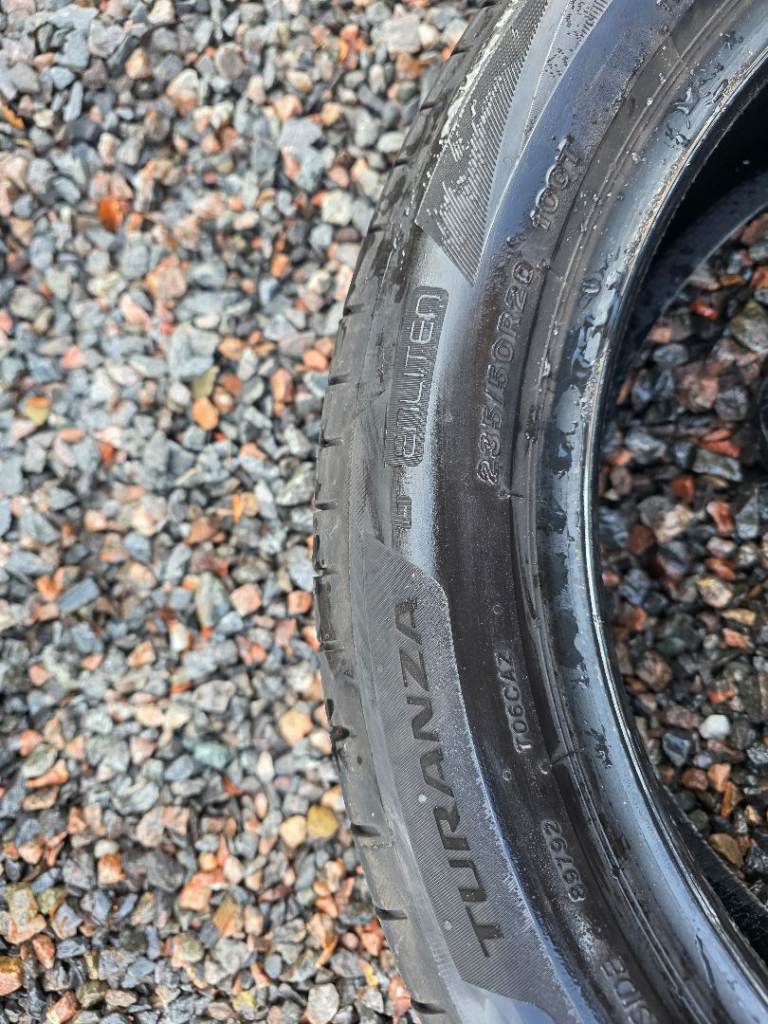 Bridgestone turanza 6 235/50 R20 100T
