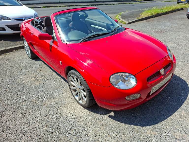 FULLY SERVICED LOW MILEAGE MGF