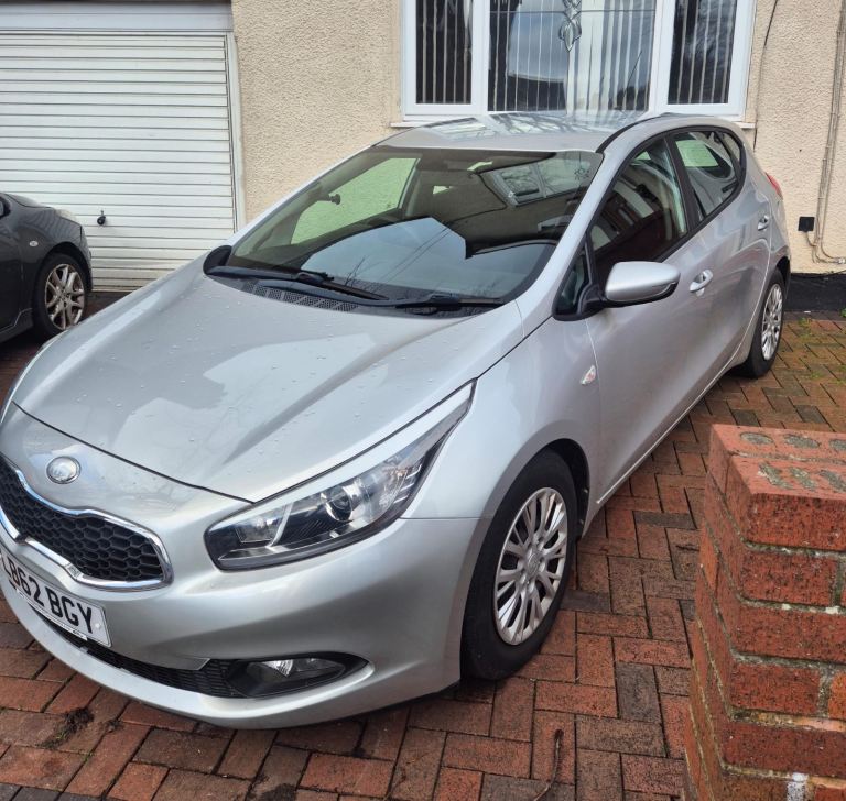 Kia, CEED, Hatchback, 2012, Manual, 1396 (cc), 5 doors