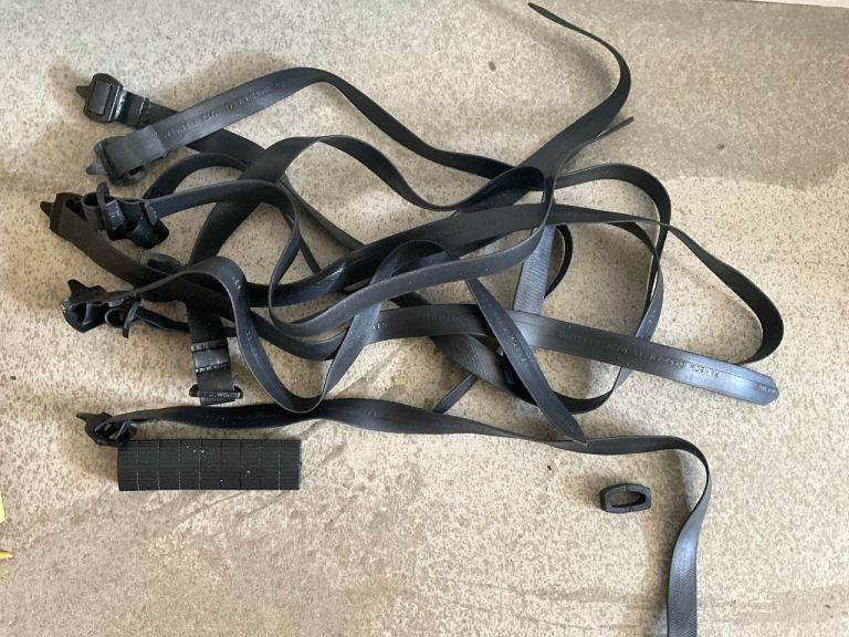 Flexible Rubber Tree Ties with Buckle  Approx 60cm length  