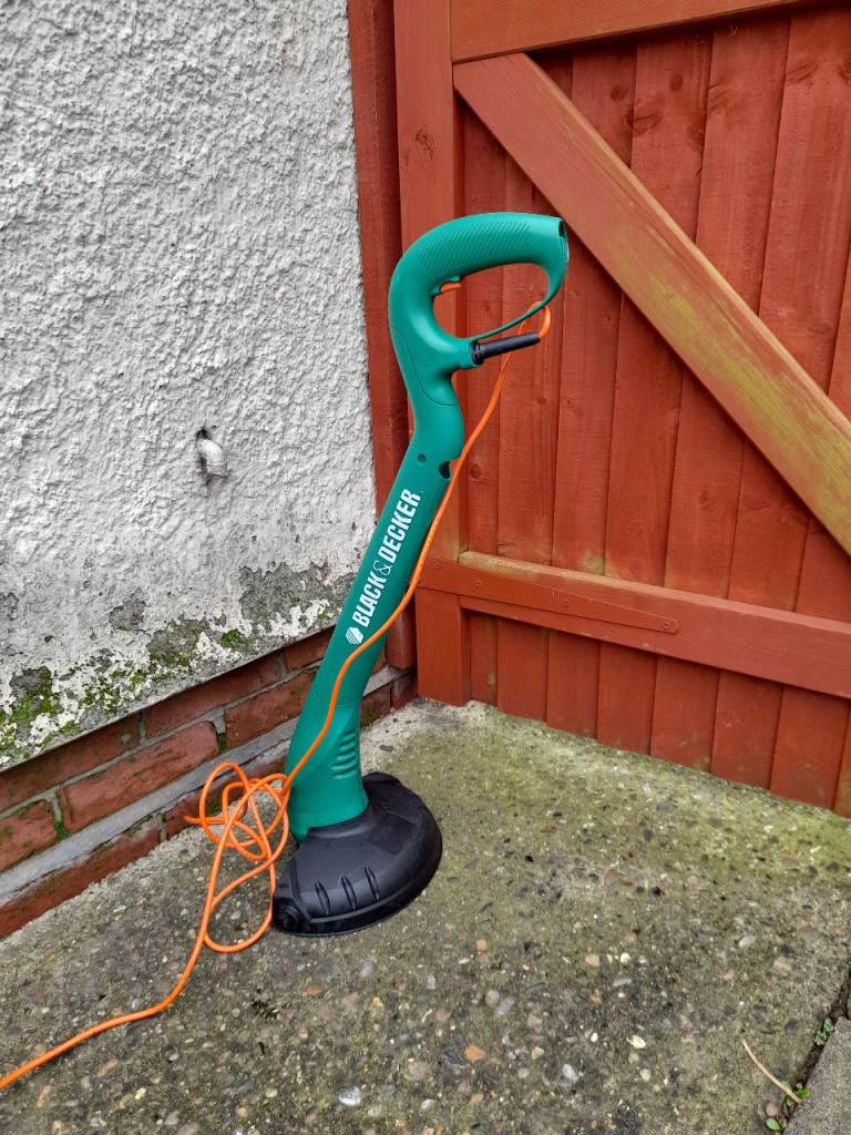 Black & decker strimmer @ Ip30ln 